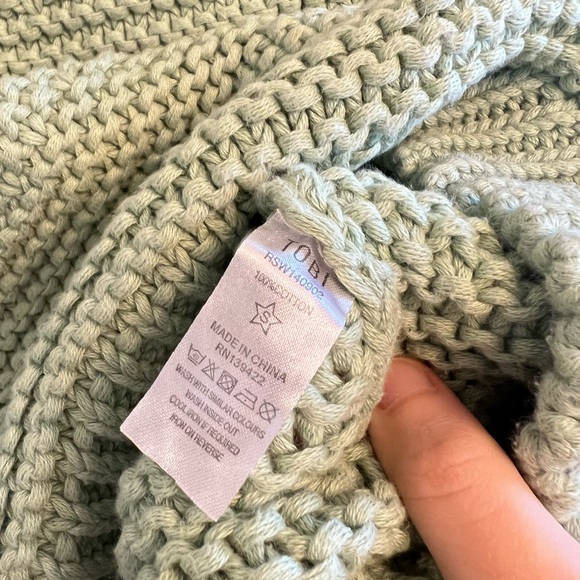 Tobi Light Green Knit Sweater - Picture 4 of 4